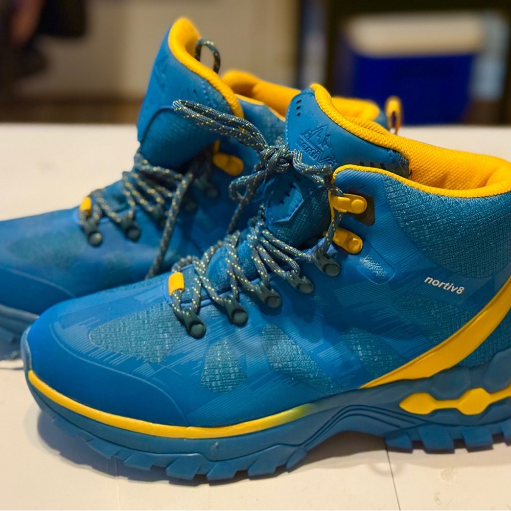 NORTIV8 Men’s Waterproof Hiking Boots